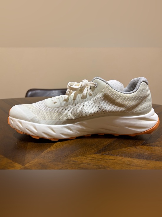 NNormal Kjerag Trail Running Shoes - Unisex M8.5/W9.5 - White/Lt Green - Vibram